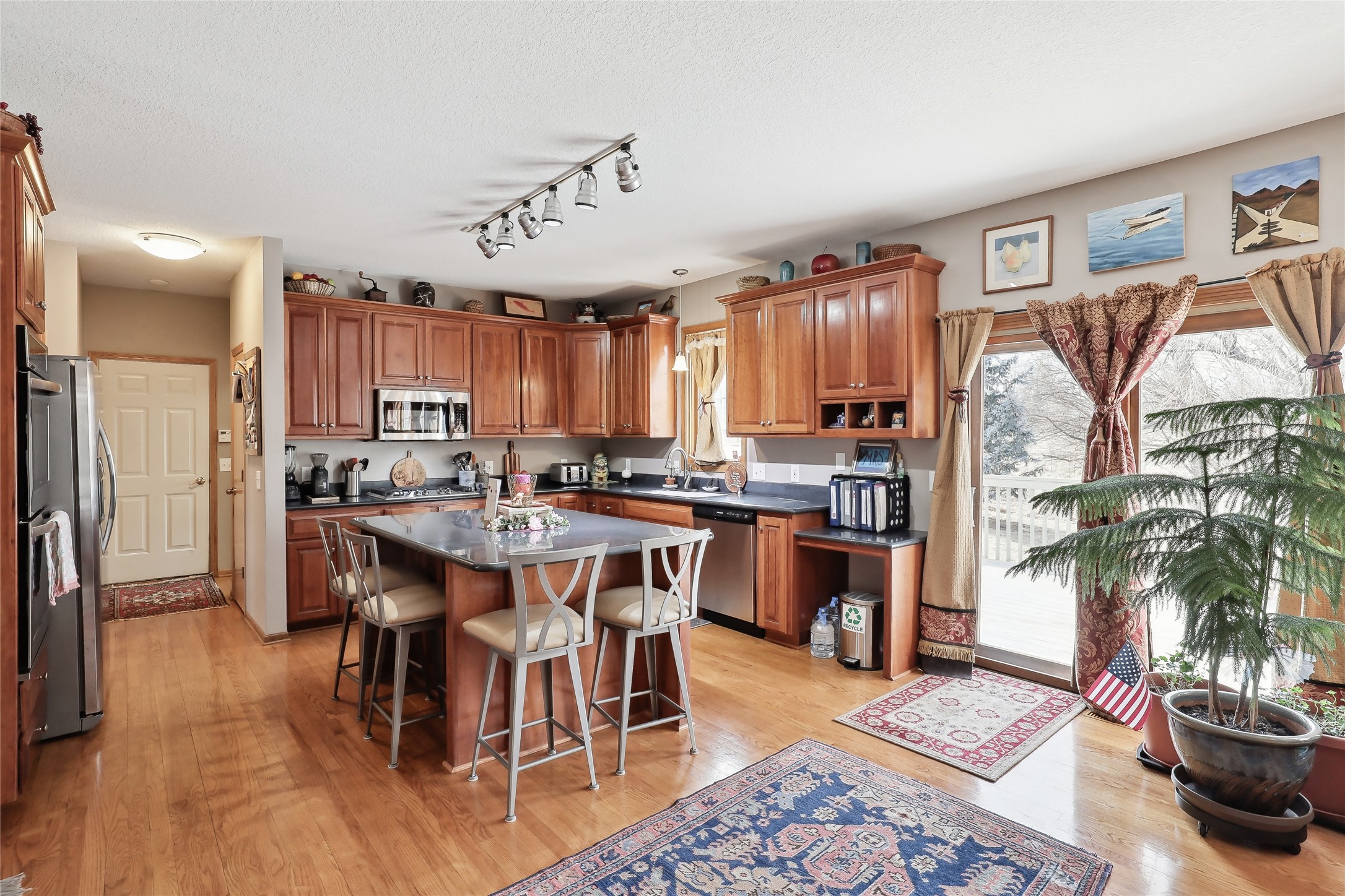 2502 NW 162nd Street, Clive, Iowa image 9
