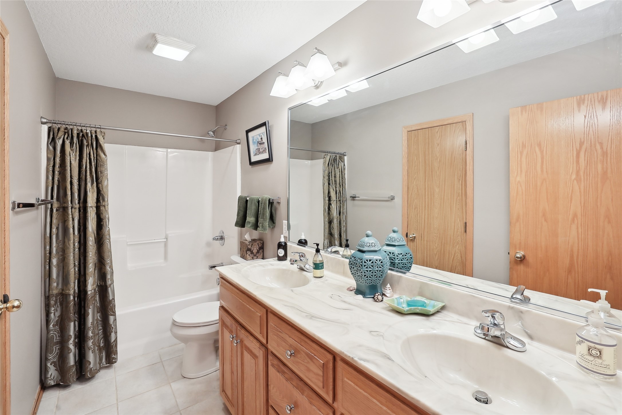 2502 NW 162nd Street, Clive, Iowa image 25