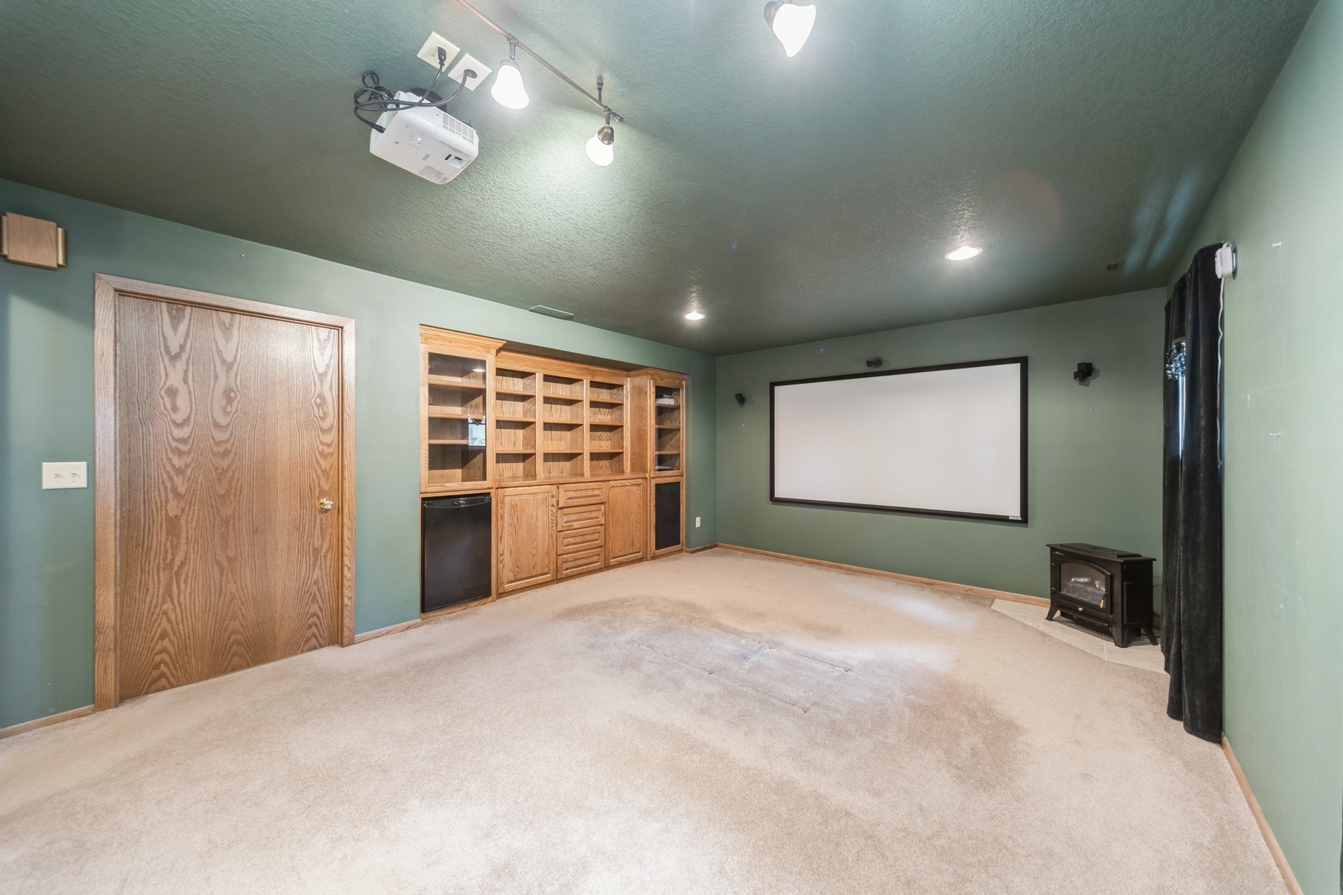 Altoona, Iowa 50009, United States, 4 Bedrooms Bedrooms, ,2 BathroomsBathrooms,Residential,Active,167946