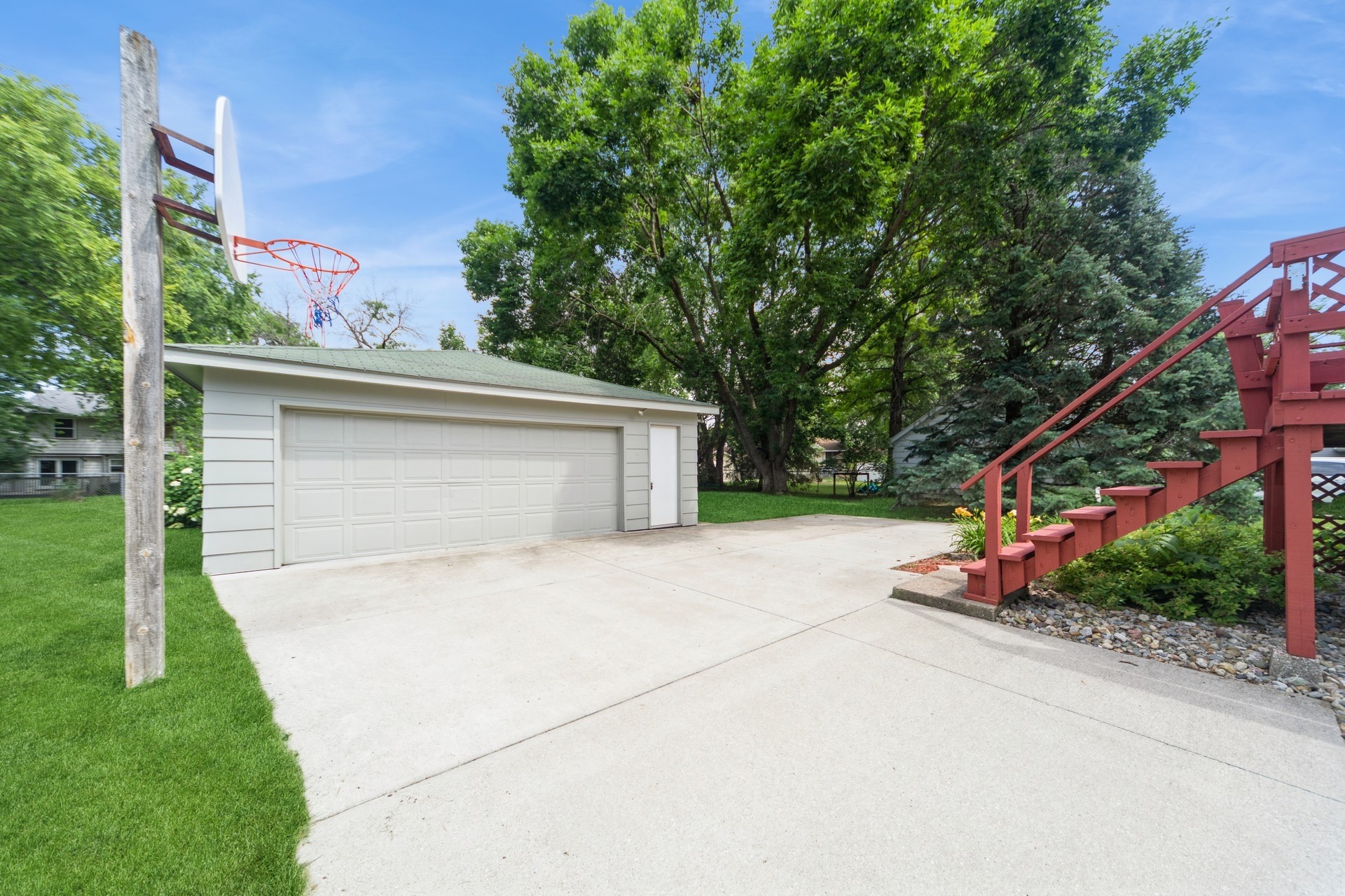 Altoona, Iowa 50009, United States, 4 Bedrooms Bedrooms, ,2 BathroomsBathrooms,Residential,Active,167946