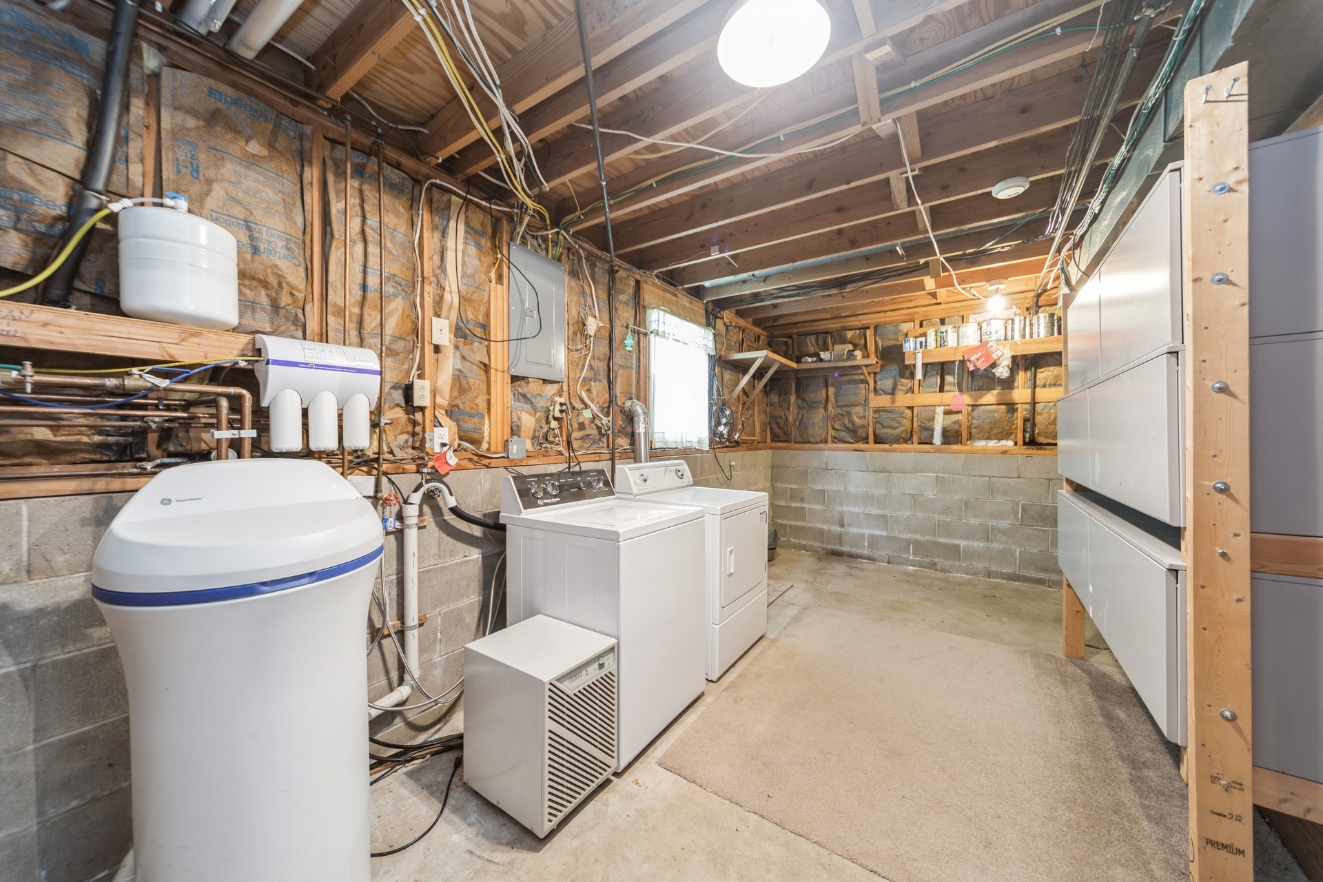 Altoona, Iowa 50009, United States, 4 Bedrooms Bedrooms, ,2 BathroomsBathrooms,Residential,Active,167946