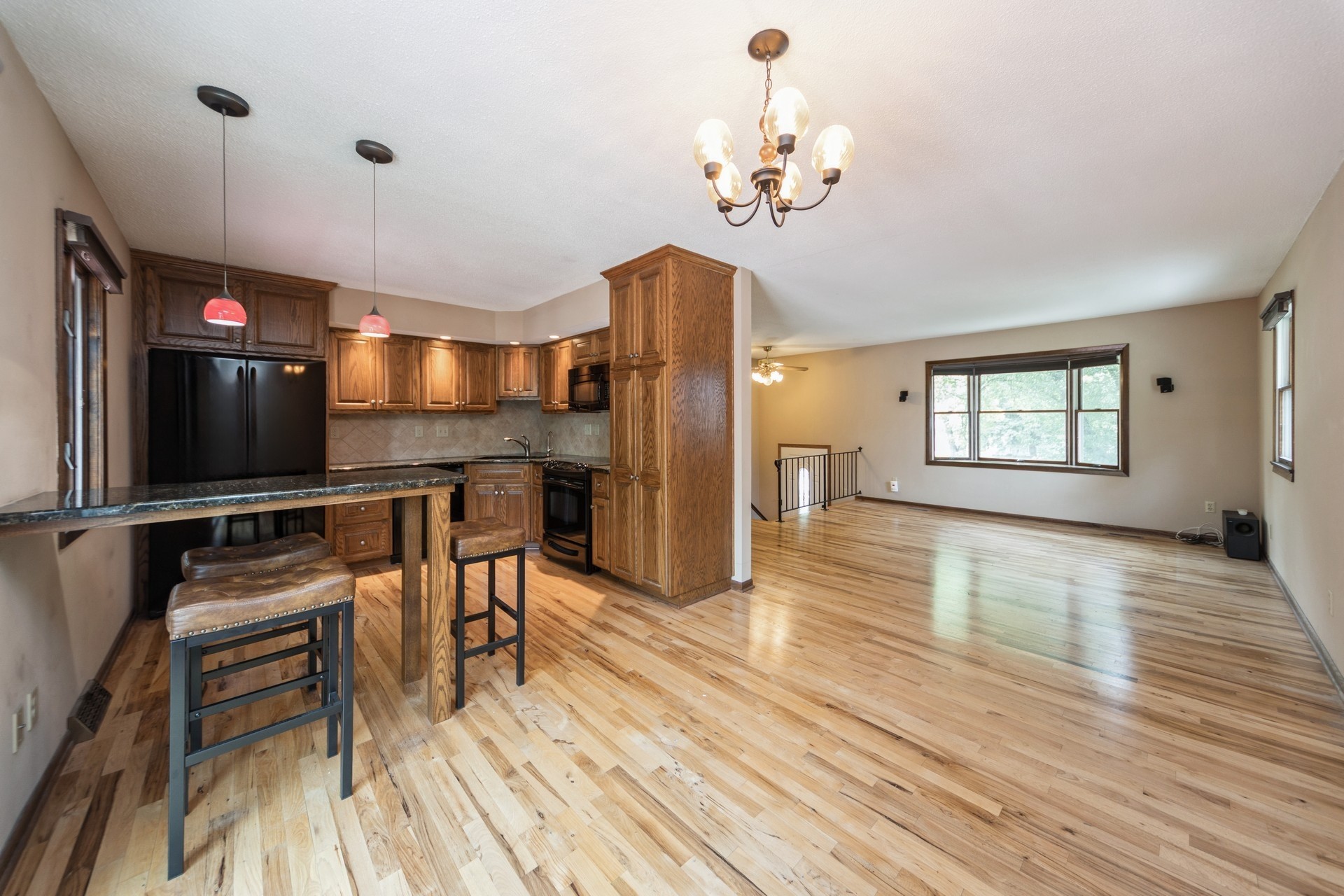 Altoona, Iowa 50009, United States, 4 Bedrooms Bedrooms, ,2 BathroomsBathrooms,Residential,Active,167946