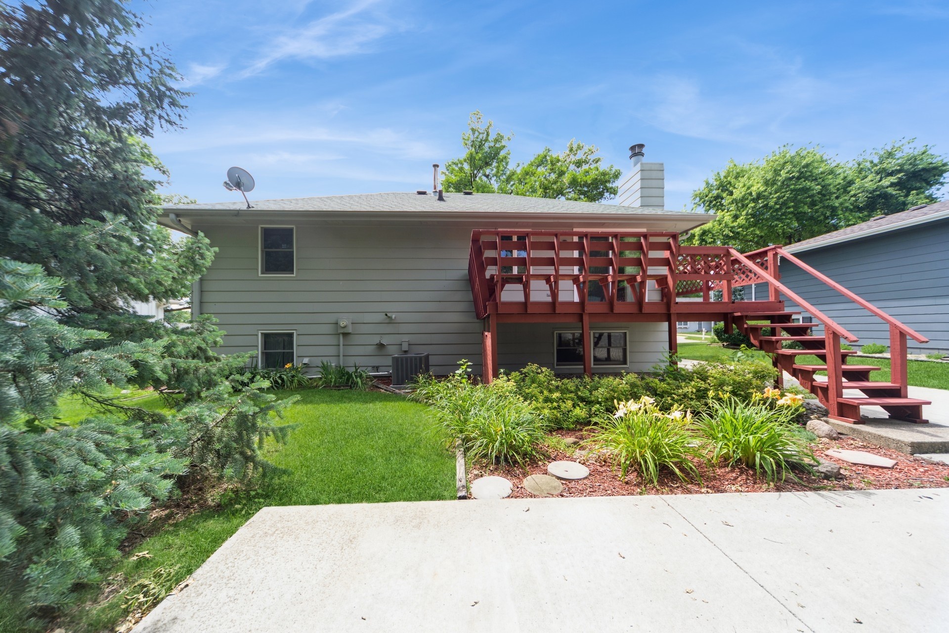 Altoona, Iowa 50009, United States, 4 Bedrooms Bedrooms, ,2 BathroomsBathrooms,Residential,Active,167946