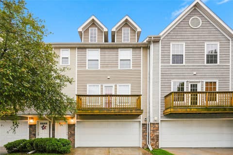 Condo For Sale - 2150 NE 18th Street #115<br/> Grimes, IA 50111