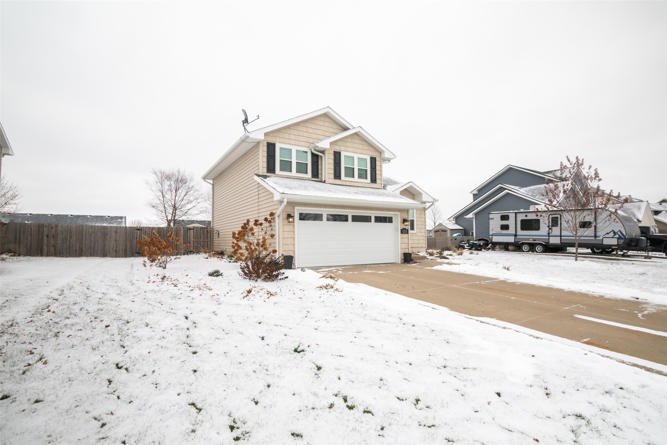 1215 10th Avenue, Altoona, Iowa image 3