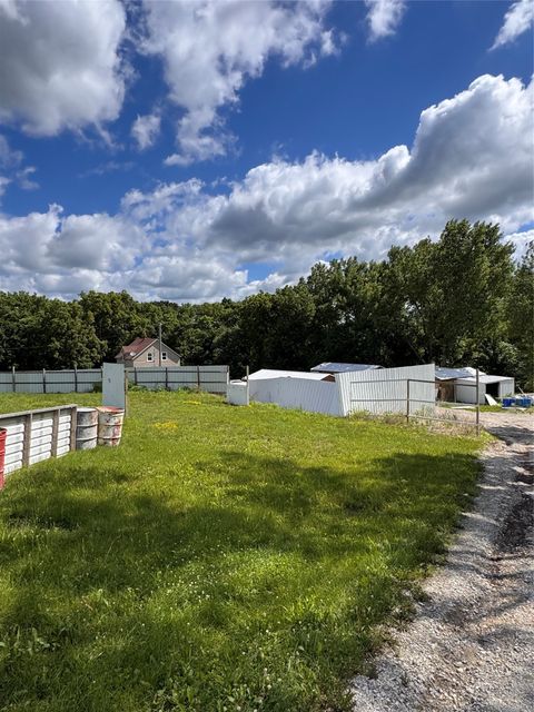Homes For Sale - 2444 Quail Ridge Avenue<br/> Winterset, IA 50240