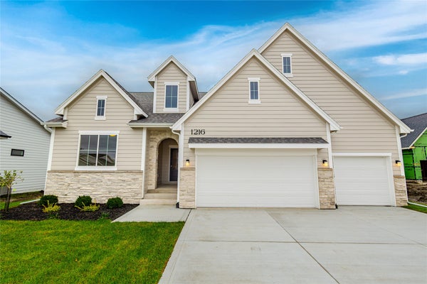 1216 SW 18TH CT, GRIMES, IA 50111 - Image f6bb4ad041c3fe04ef3c81a4fe9e41ef/3333590144