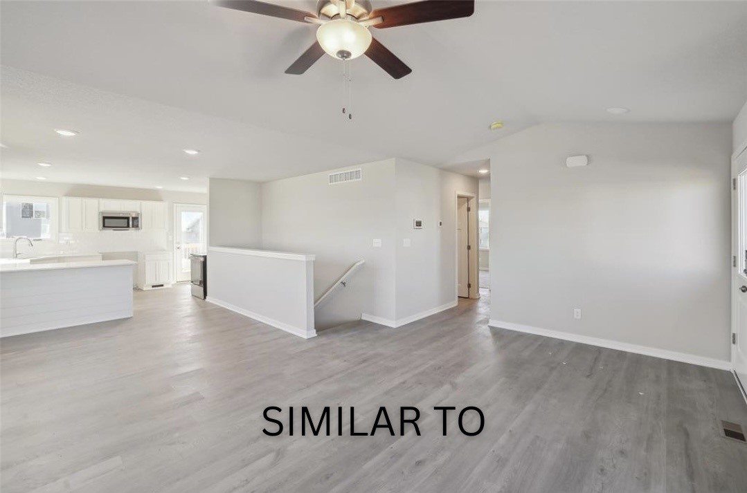 201 S Walnut Drive, Norwalk, Iowa image 5