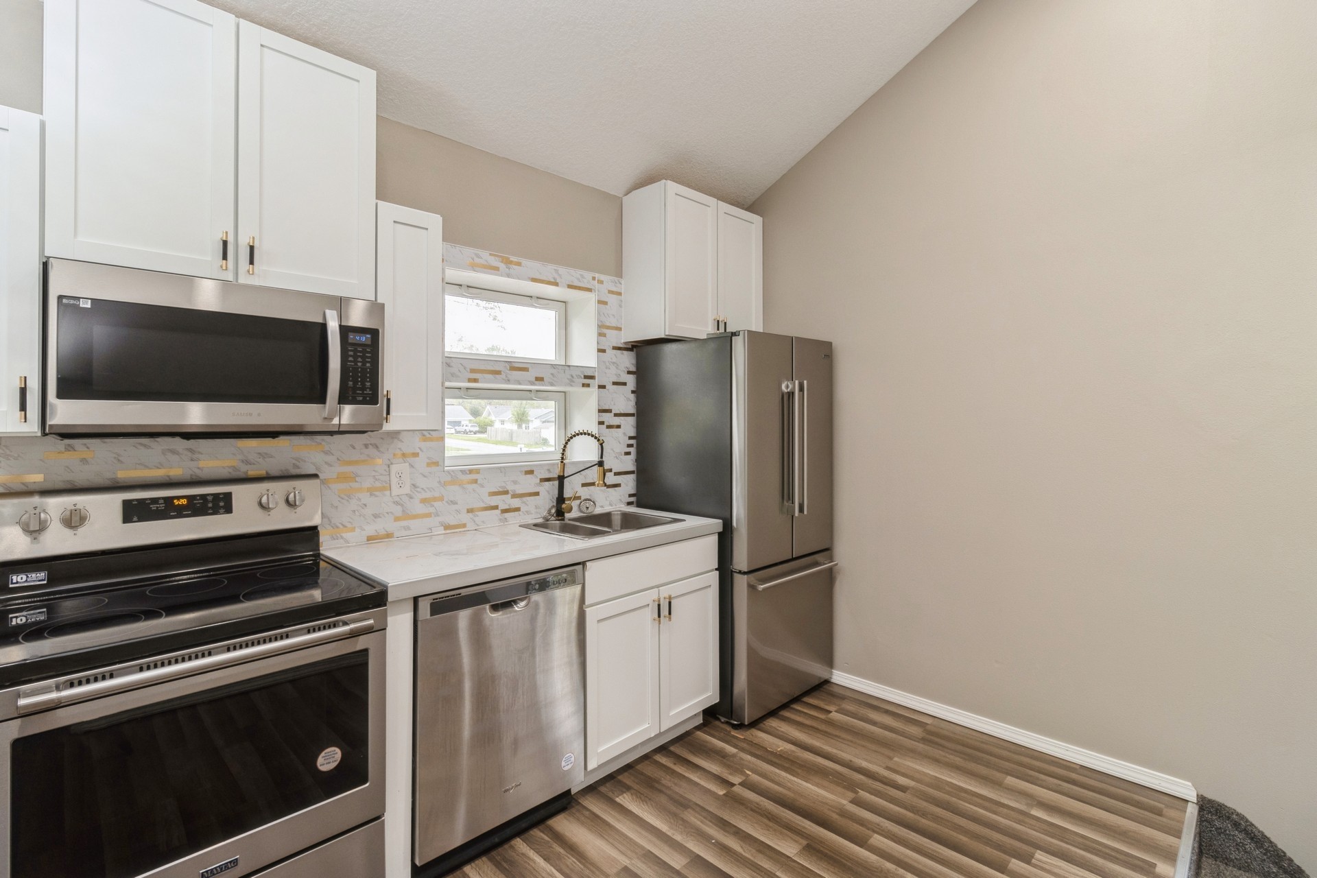 704 Creston Avenue, Des Moines, Iowa image 18