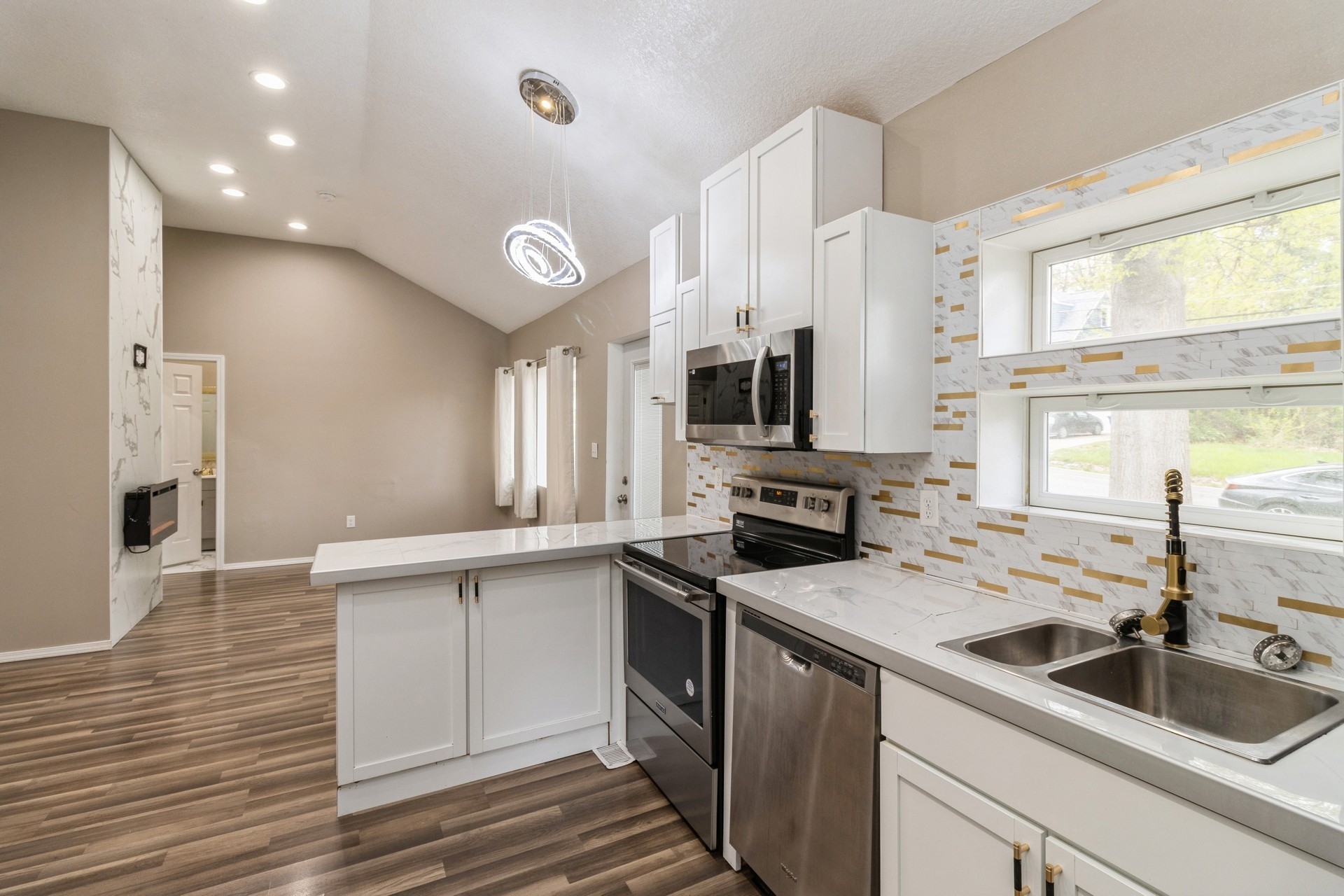 704 Creston Avenue, Des Moines, Iowa image 19