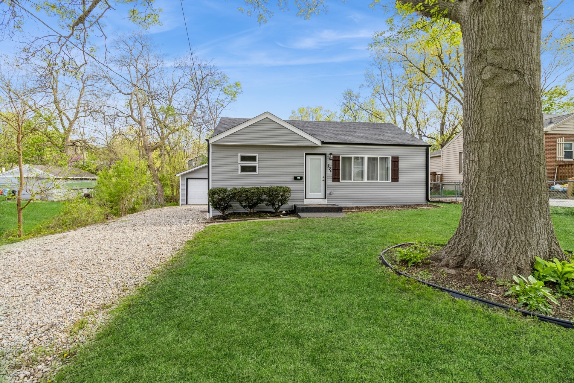 704 Creston Avenue, Des Moines, Iowa image 3