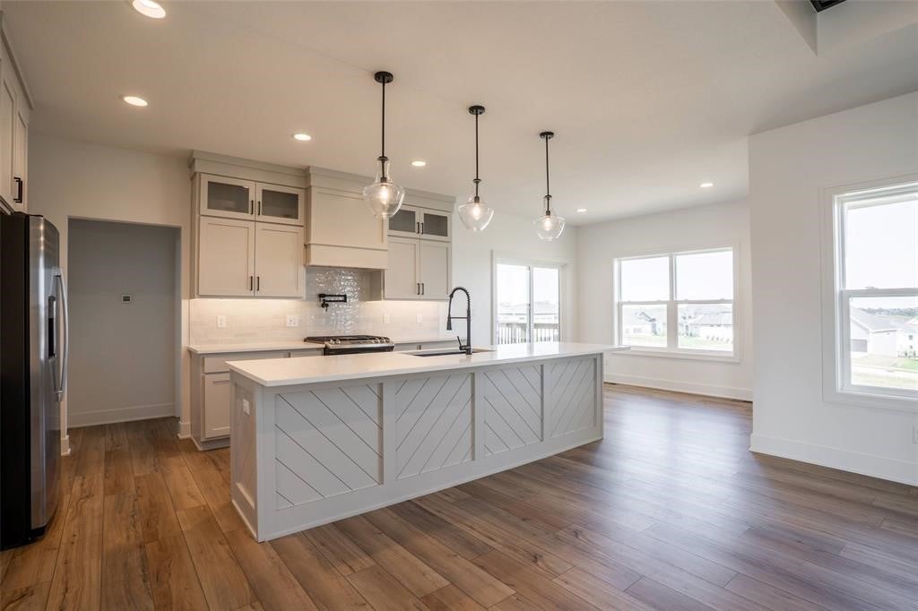 3963 Westgate Parkway