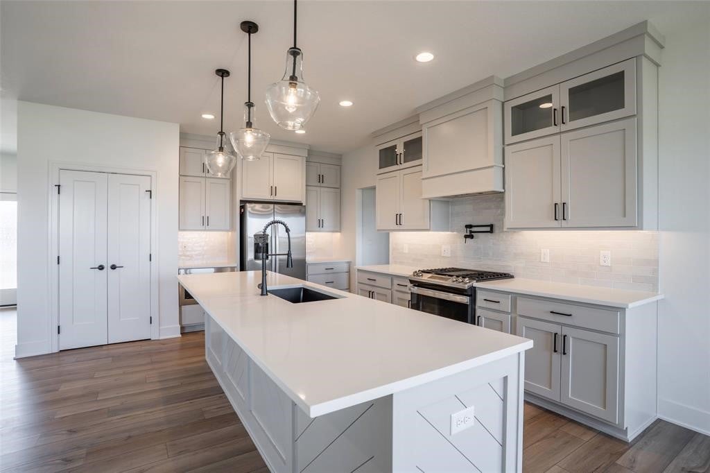 3963 Westgate Parkway