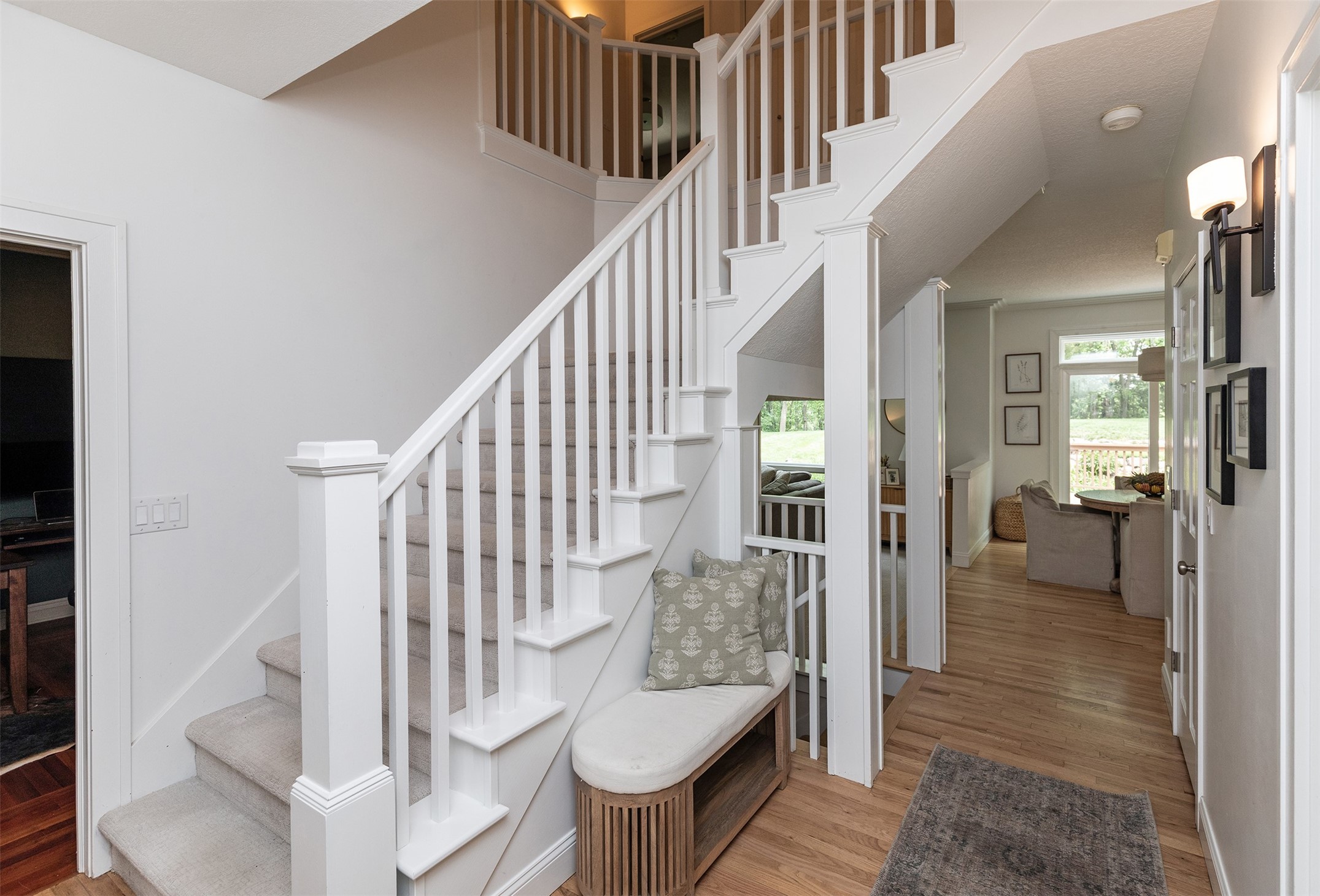 34335 White Oak Lane