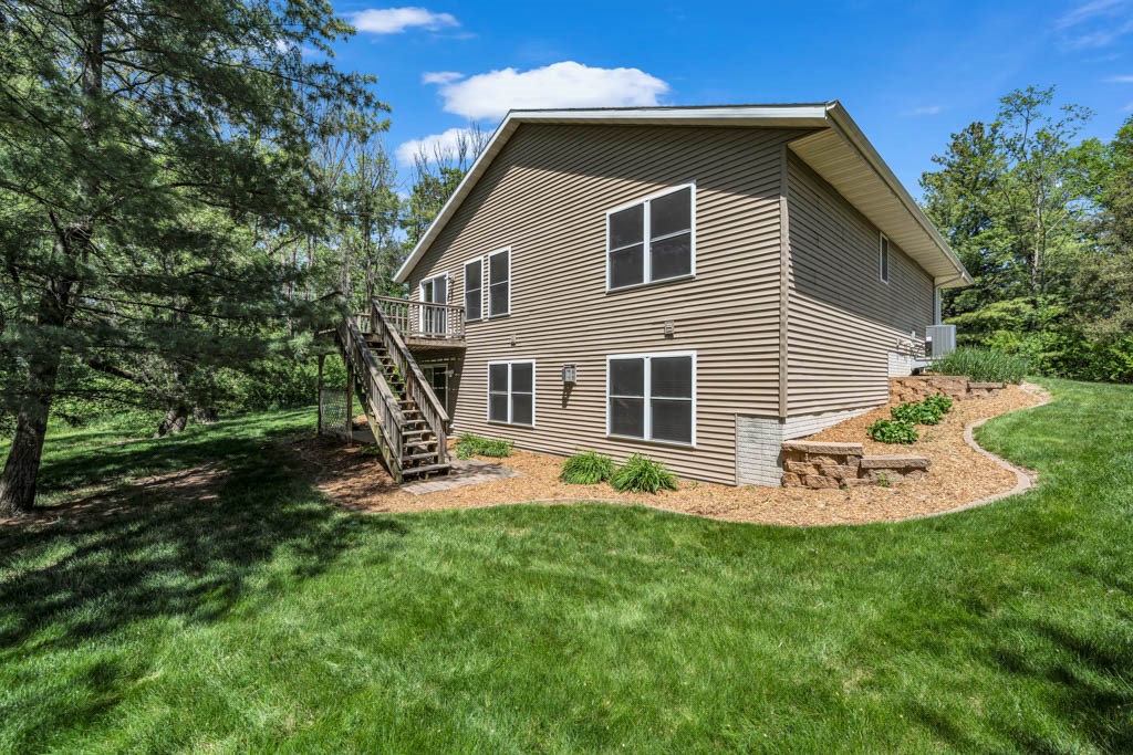 501 E 19th Street #10, Newton, Iowa image 26