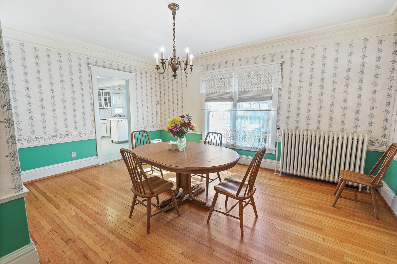 702 E Montgomery Street