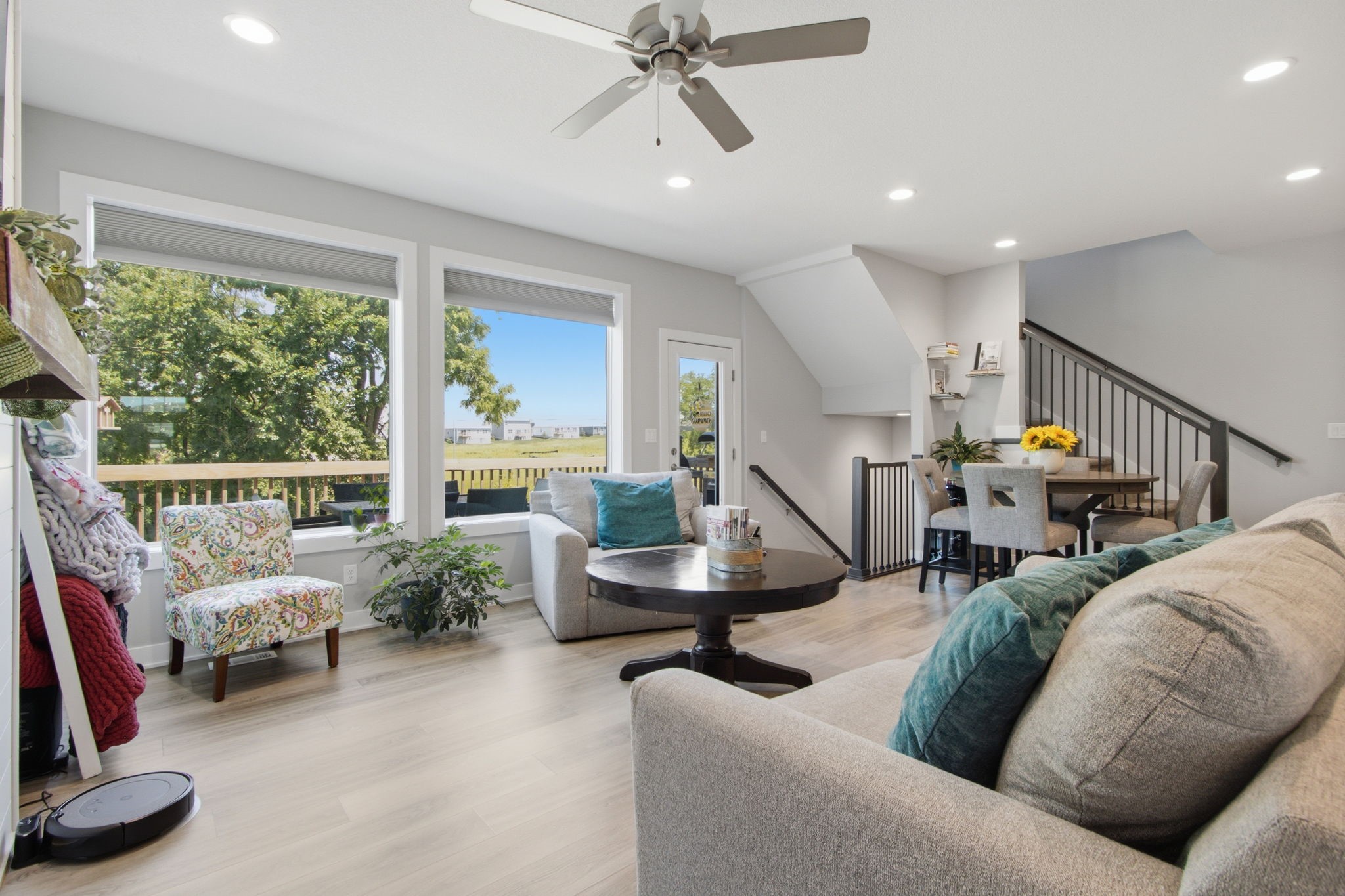 Photo 1 of 26 — 15307 Goldenrod Drive, Urbandale, IA 50323