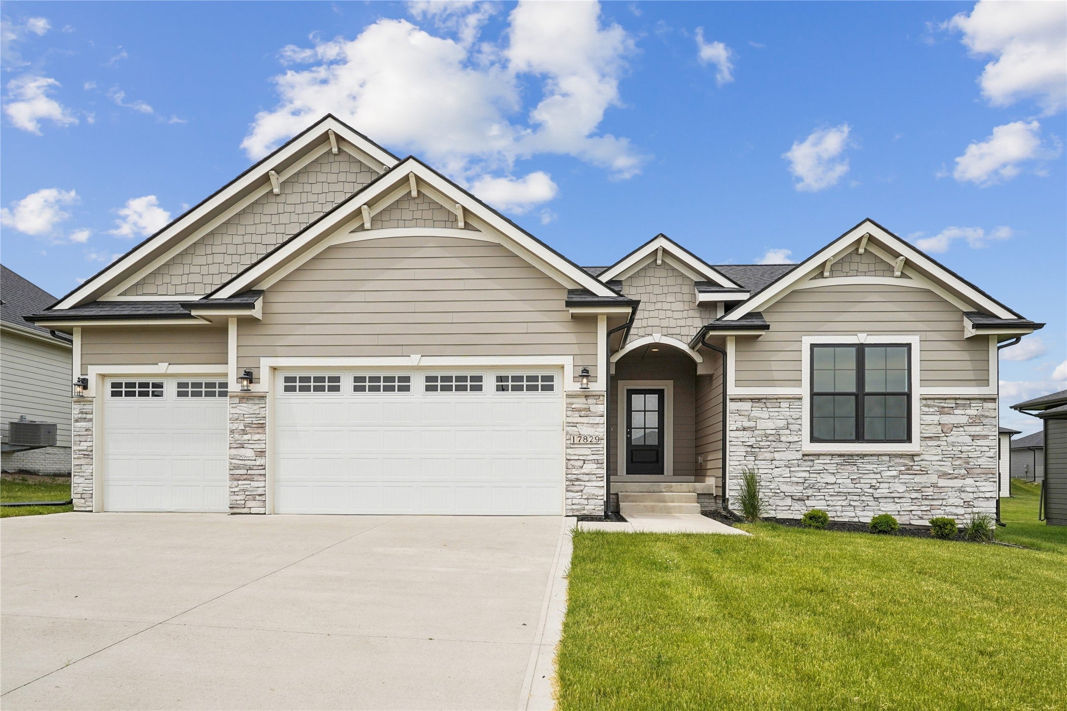 17829 Valley View Drive