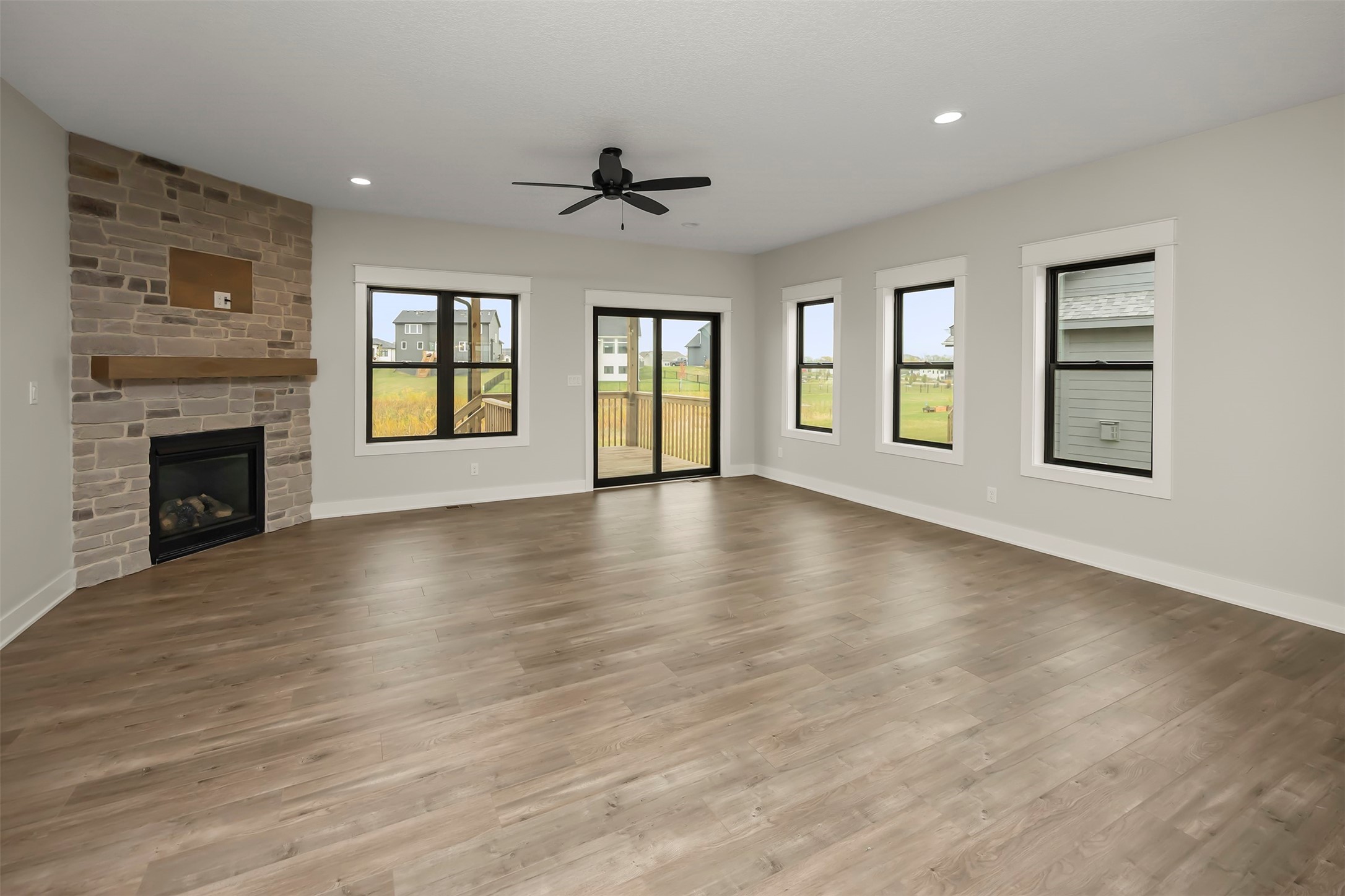 55 NW Alderleaf Drive