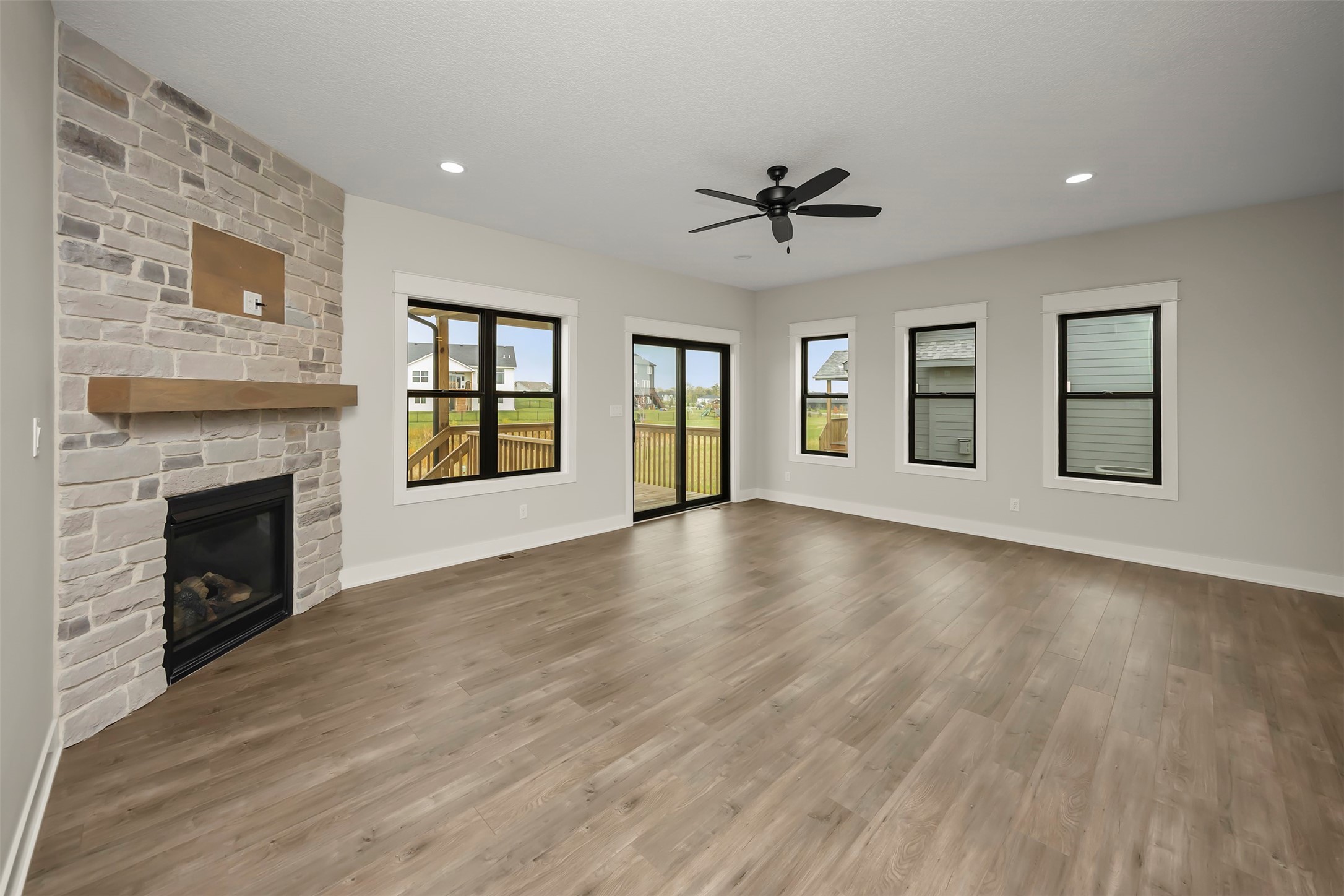 55 NW Alderleaf Drive