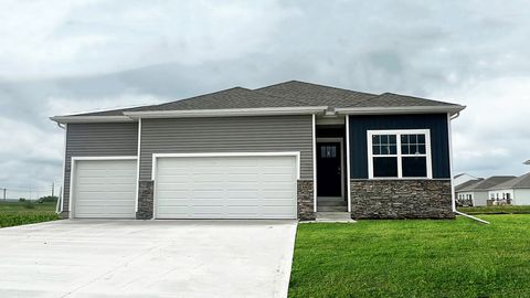 Single Family Residence in Ankeny IA 4316 12th Street.jpg