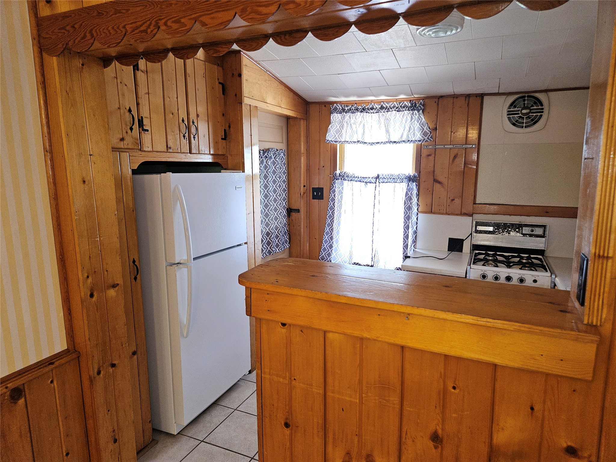 2933 Lyon Street, Des Moines, Iowa image 12