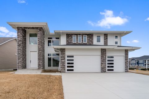 294 S 91st Street West Des Moines IA 50266