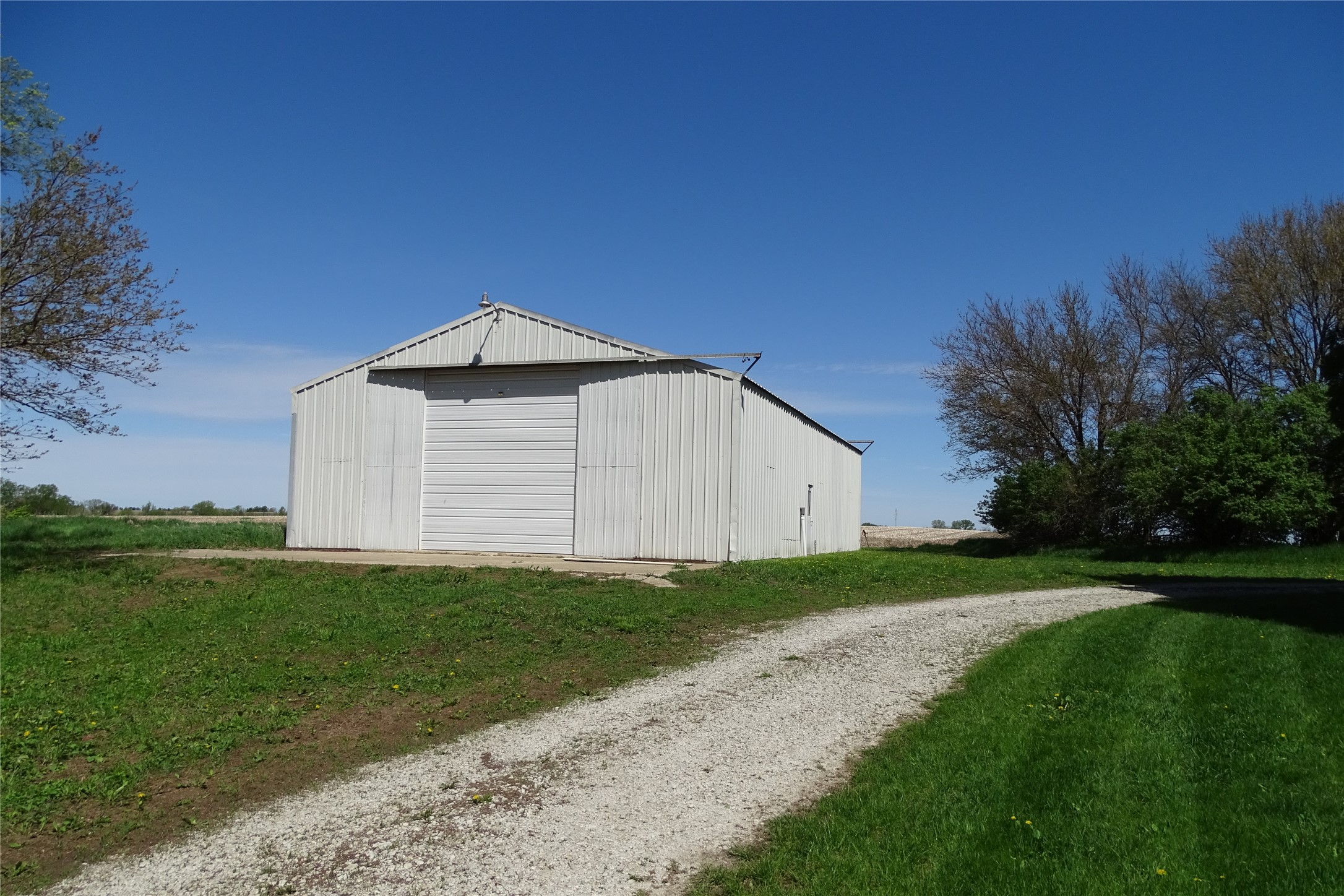 32141 Meadow Road, Adel, Iowa image 2