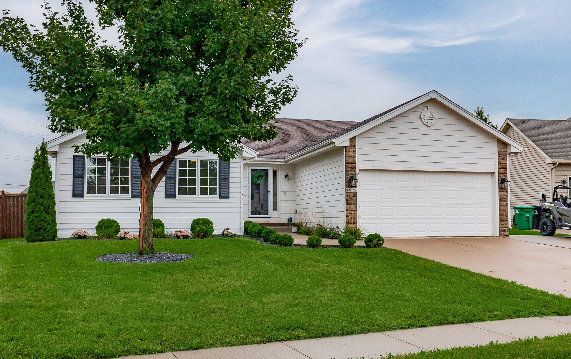 2022 NW Lakeside Drive