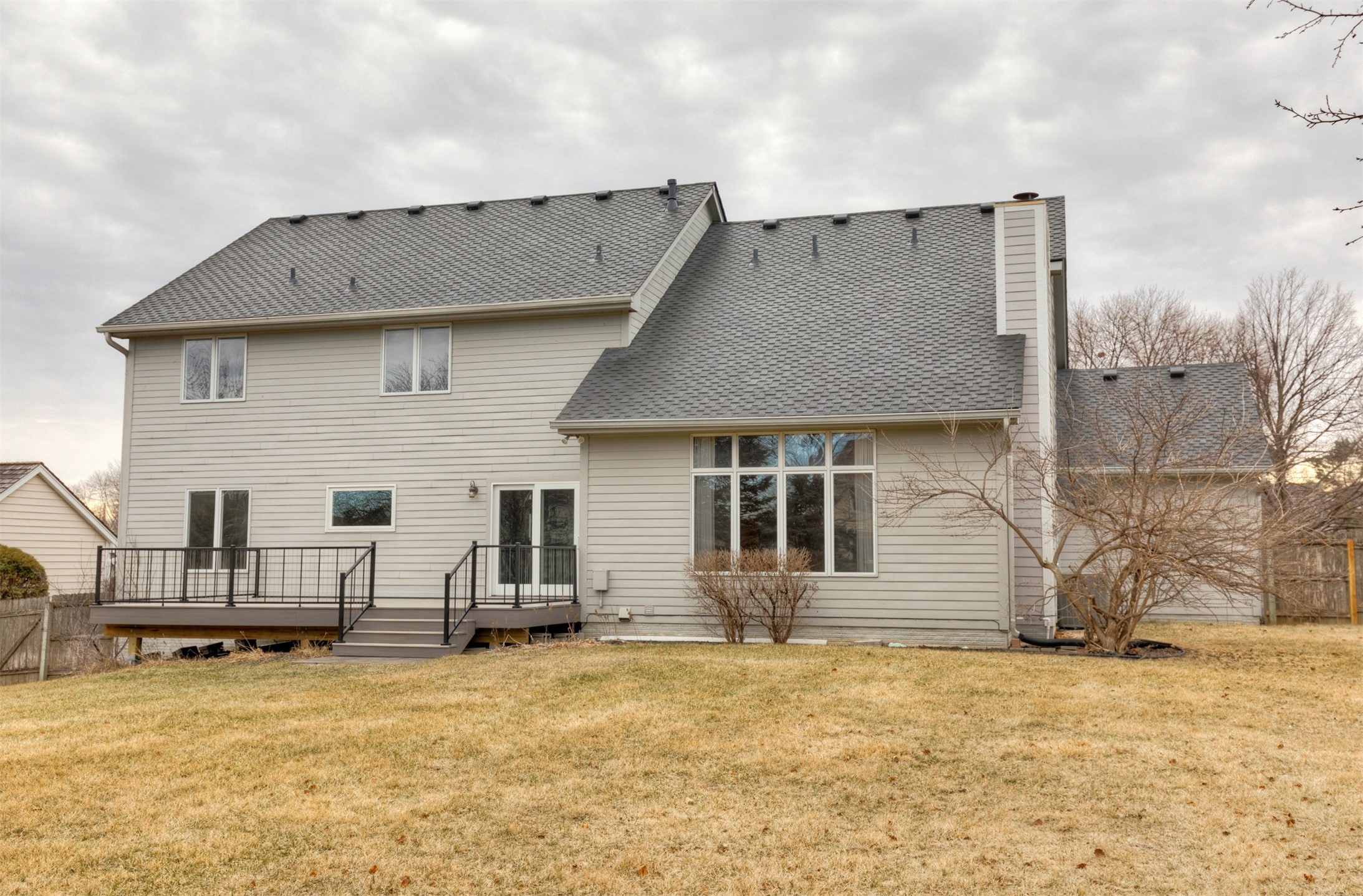 13815 Rosewood Drive, Clive, Iowa image 35