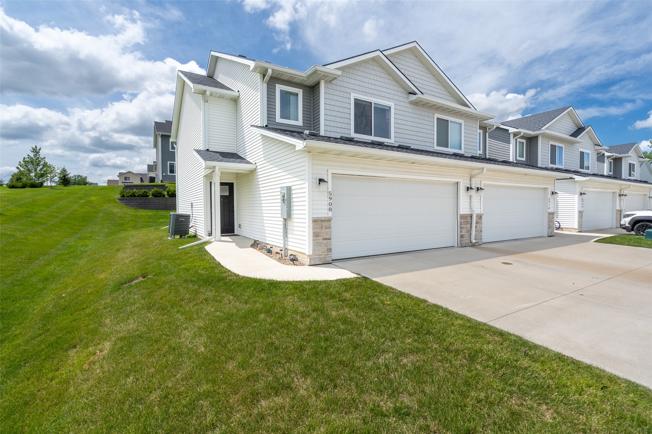 Photo 1 of 29 — 5908 NW 90th Court, Johnston, IA 50131