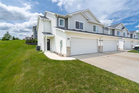 Homes For Sale - 5908 NW 90th Street<br/> Johnston, IA 50131