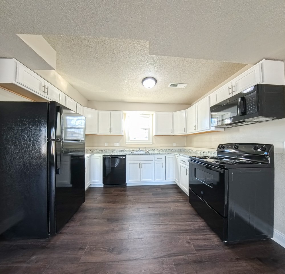 1512 Horse N Buggy Drive