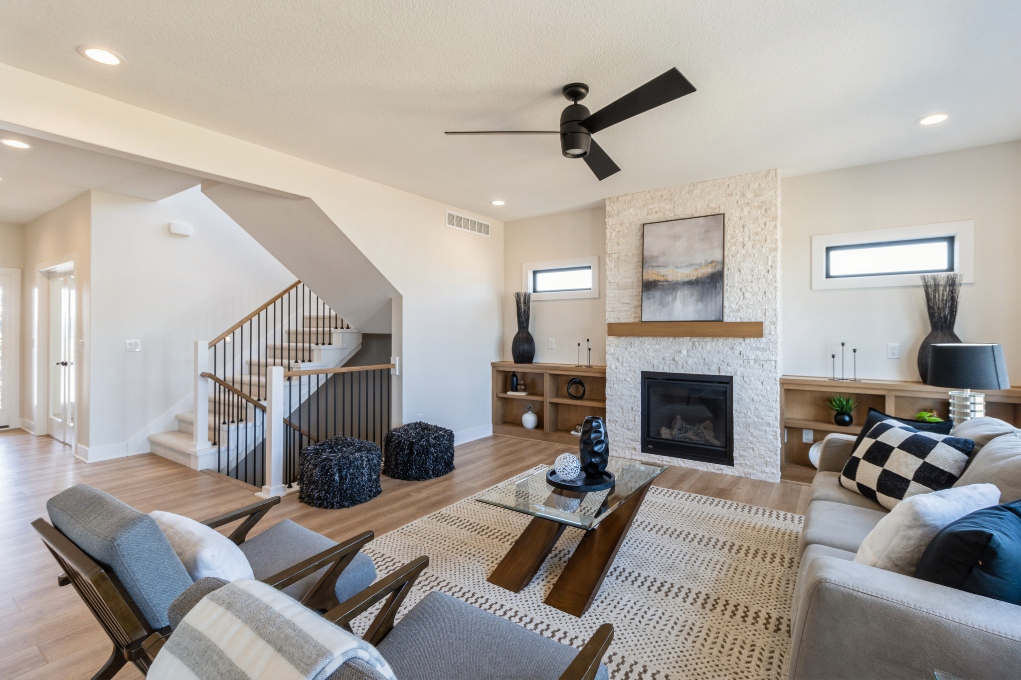 255 NW Montego Court