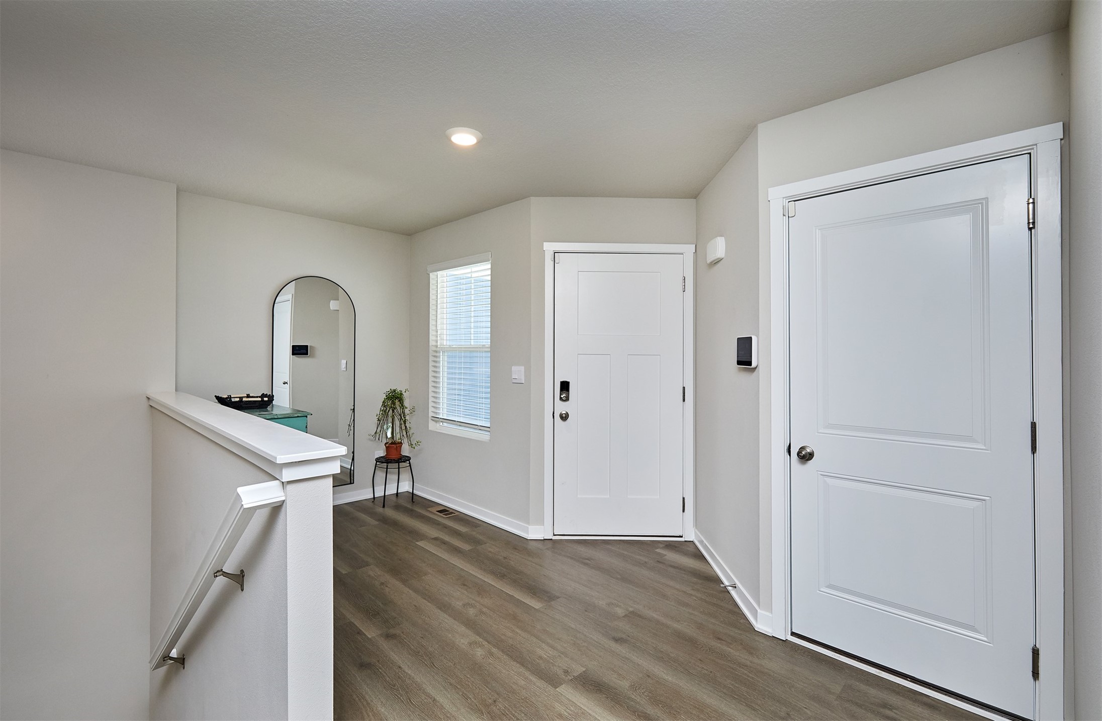 1150 NW Williamsburg Lane, Waukee, Iowa image 2