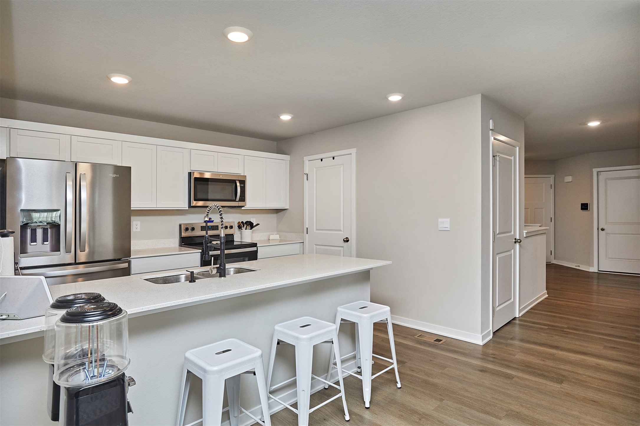 1150 NW Williamsburg Lane, Waukee, Iowa image 3