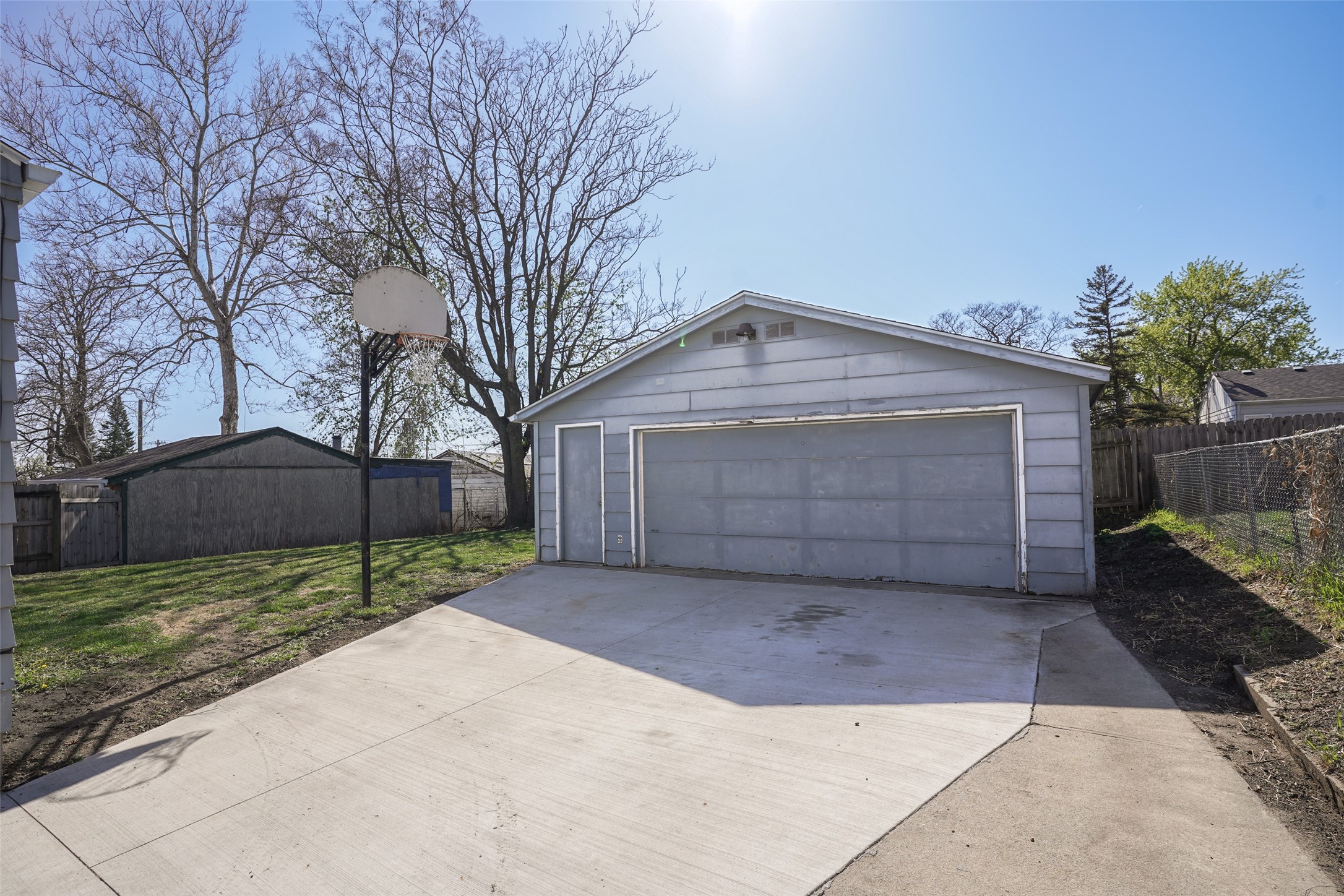 1222 E 33rd Court, Des Moines, Iowa image 15