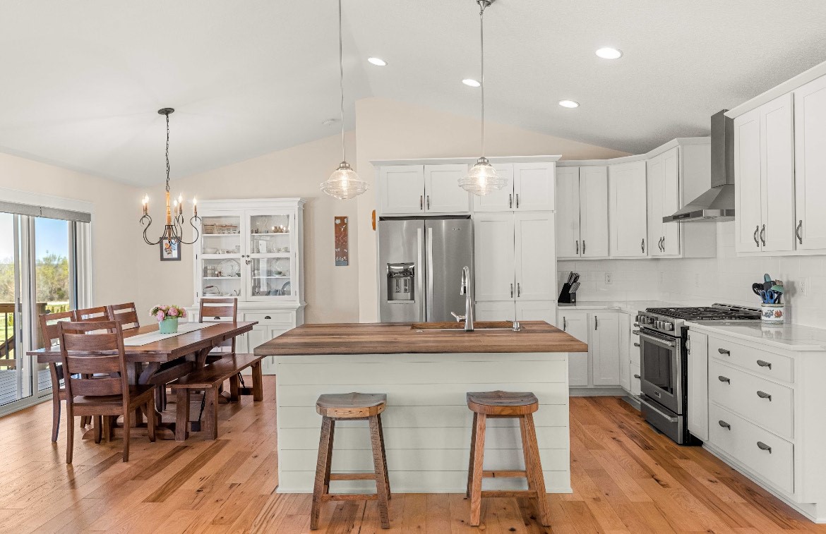416 Meadow Road, Adel, Iowa image 3