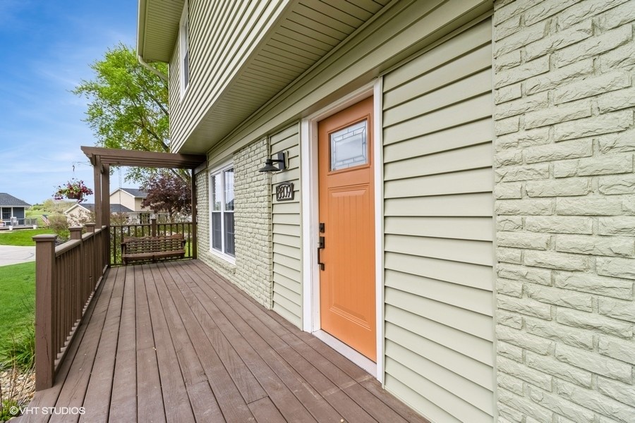 8809 Woodmayr Circle, Norwalk, Iowa image 5