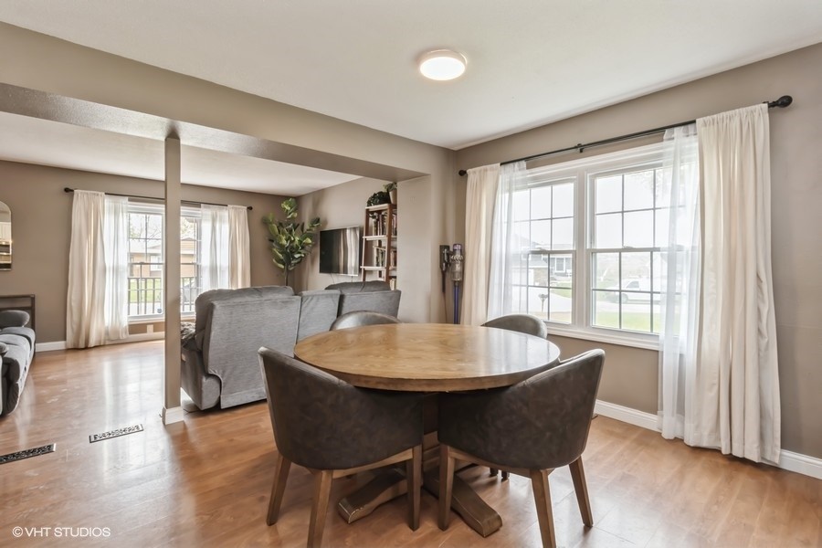 8809 Woodmayr Circle, Norwalk, Iowa image 13