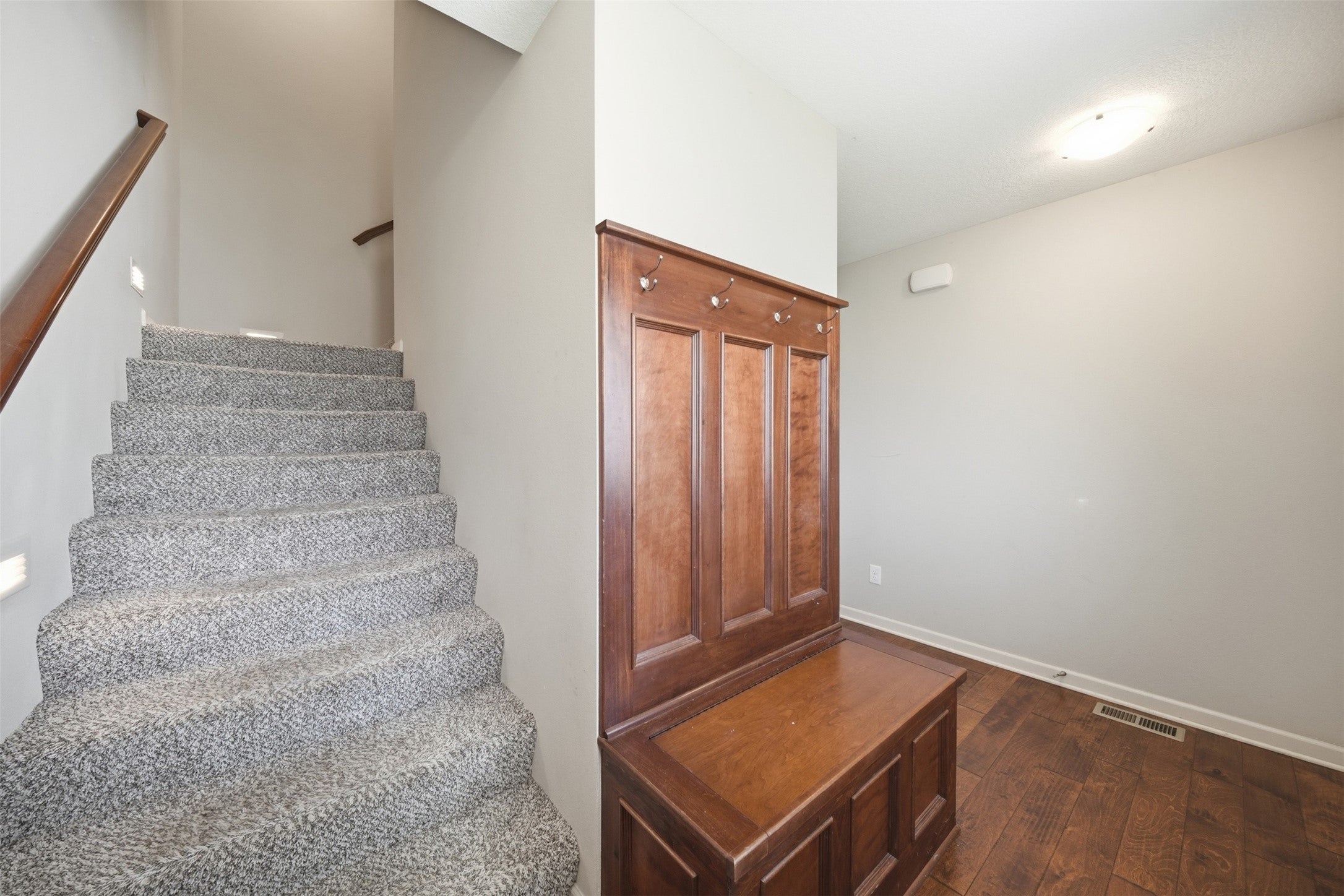 307 SW 50th Street