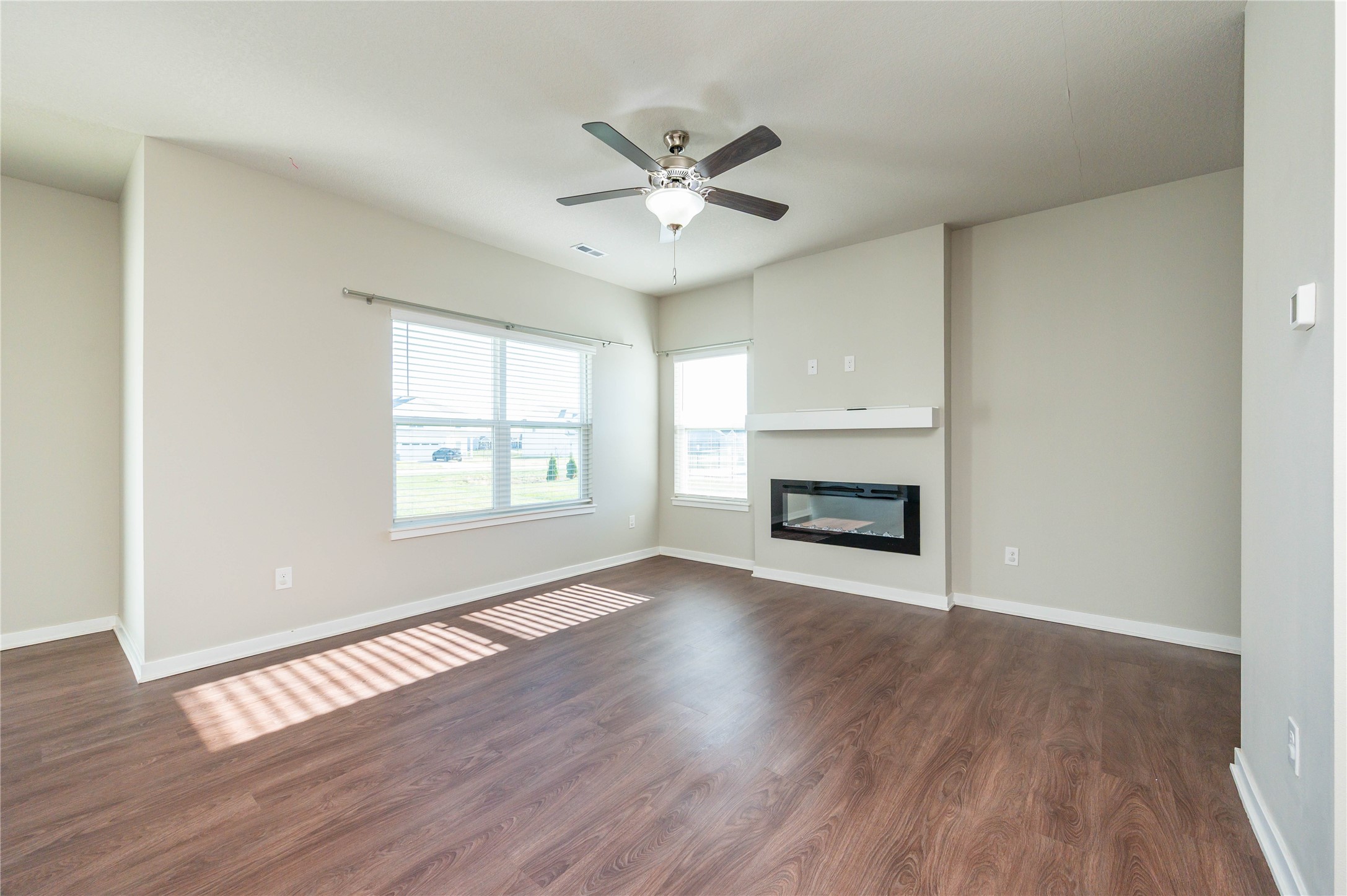 3201 NW Linwood Lane