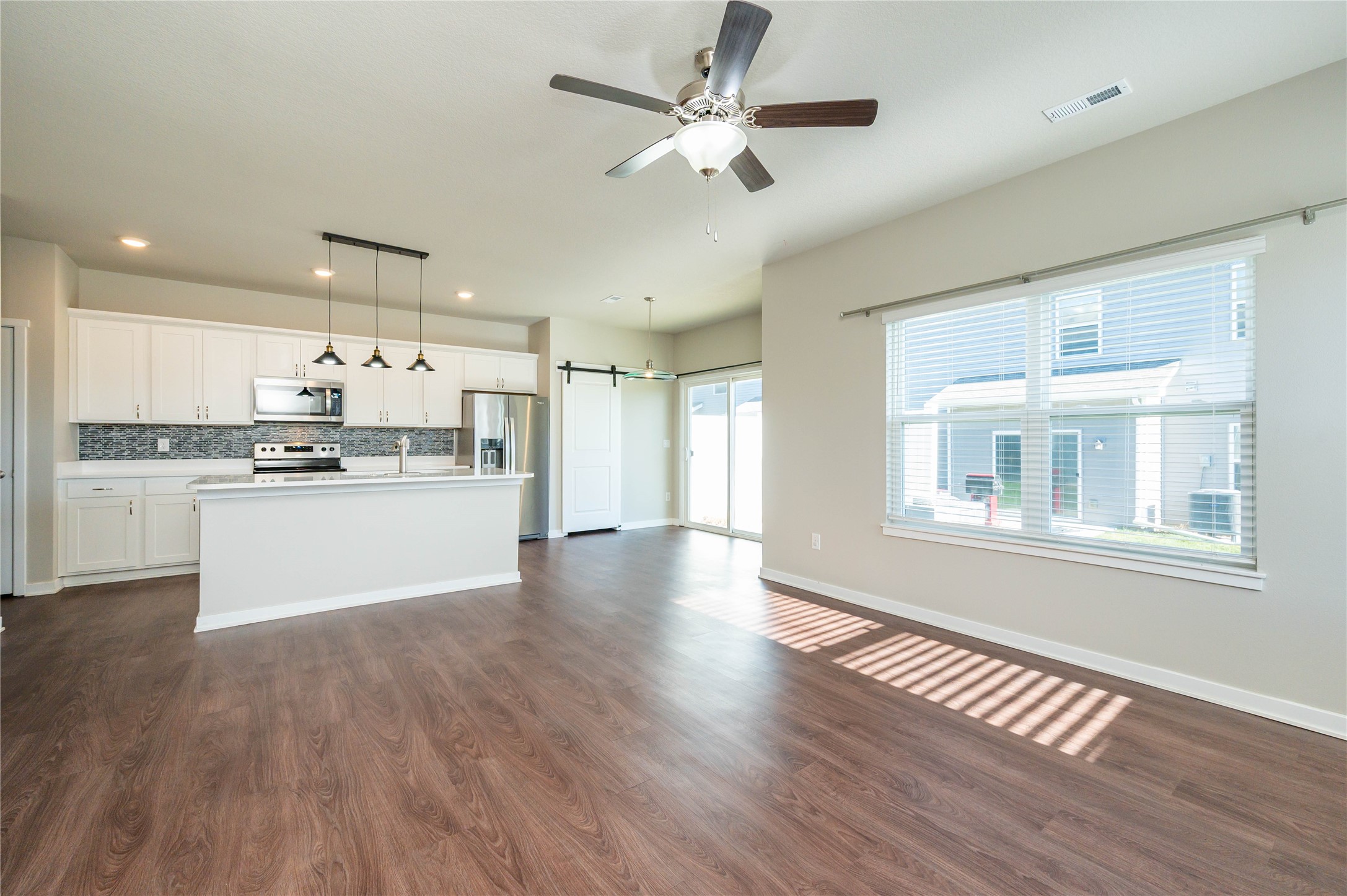 3201 NW Linwood Lane