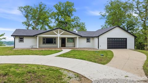 Homes For Sale - 6624 Panorama Drive<br/> Panora, IA 50216