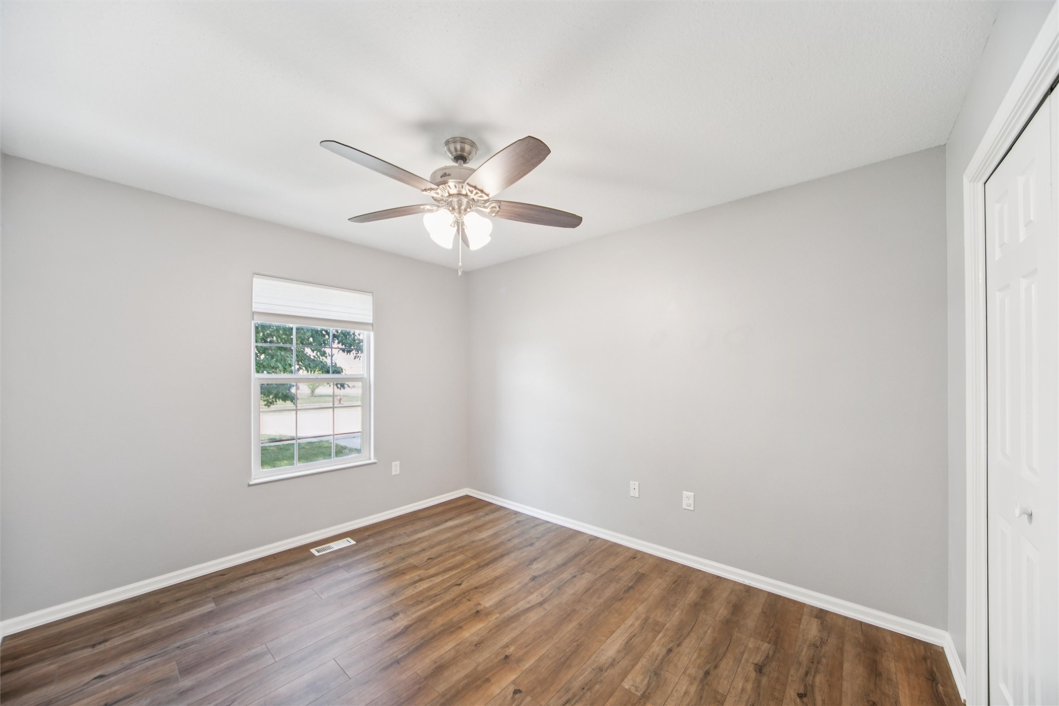 Bondurant, Iowa 50035, United States, 5 Bedrooms Bedrooms, ,3 BathroomsBathrooms,Residential,Active,220971