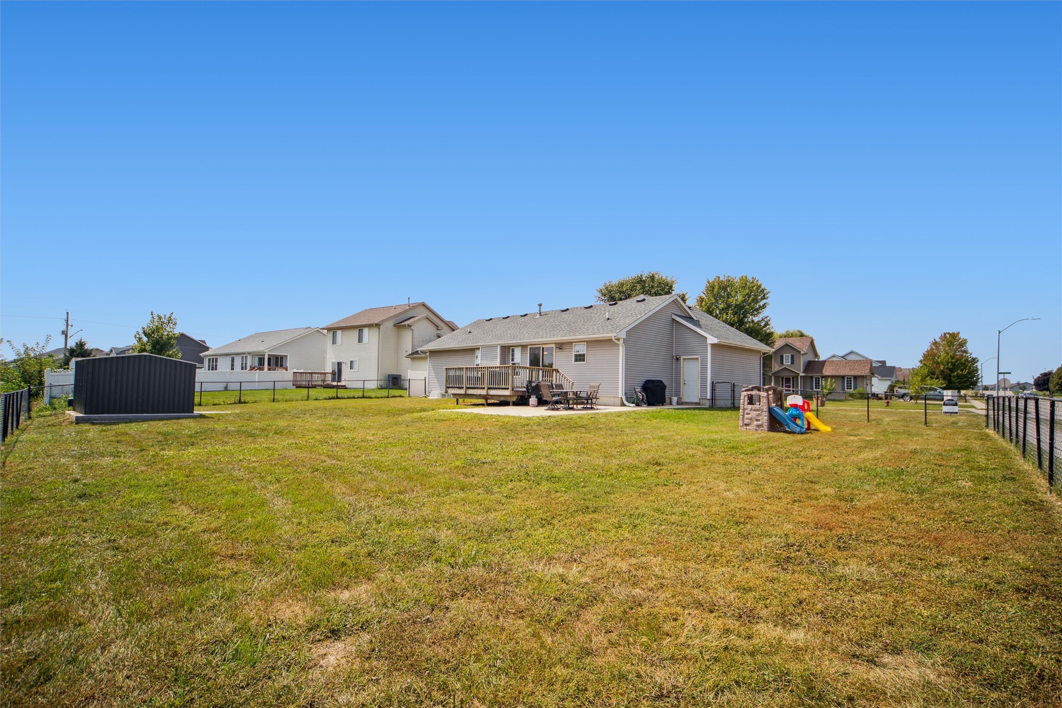 Bondurant, Iowa 50035, United States, 5 Bedrooms Bedrooms, ,3 BathroomsBathrooms,Residential,Active,220971