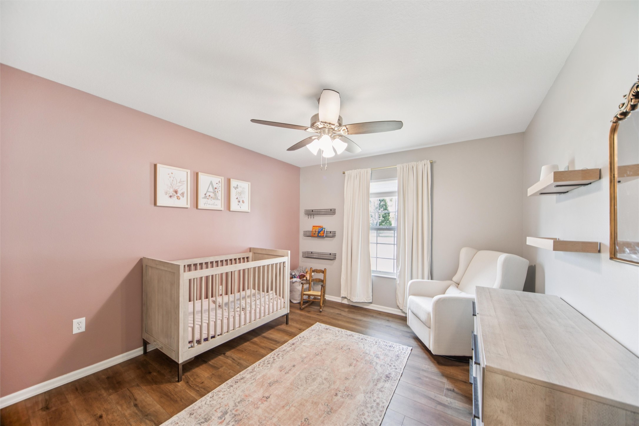 Bondurant, Iowa 50035, United States, 5 Bedrooms Bedrooms, ,3 BathroomsBathrooms,Residential,Active,220971