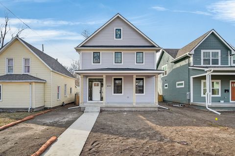 Homes For Sale - 425 E Granger Avenue<br/> Des Moines, IA 50315