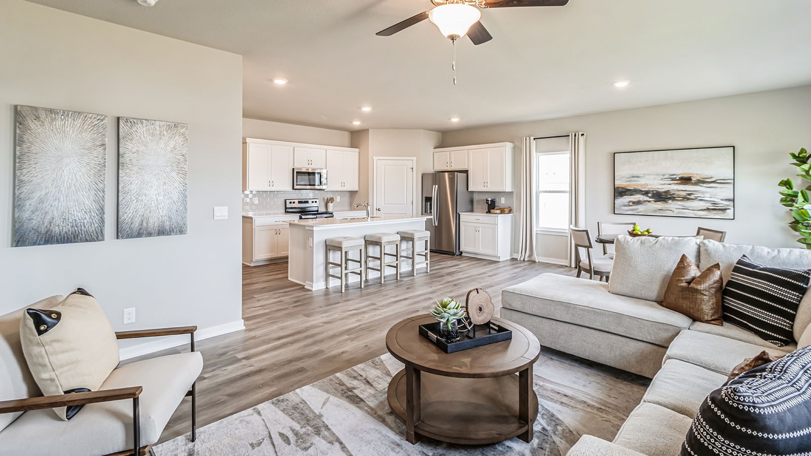 3131 Fleur Drive #102, Des Moines, Iowa image 4