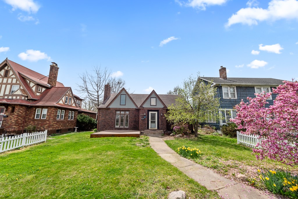 160 E Alta Vista Avenue, Ottumwa, Iowa image 1